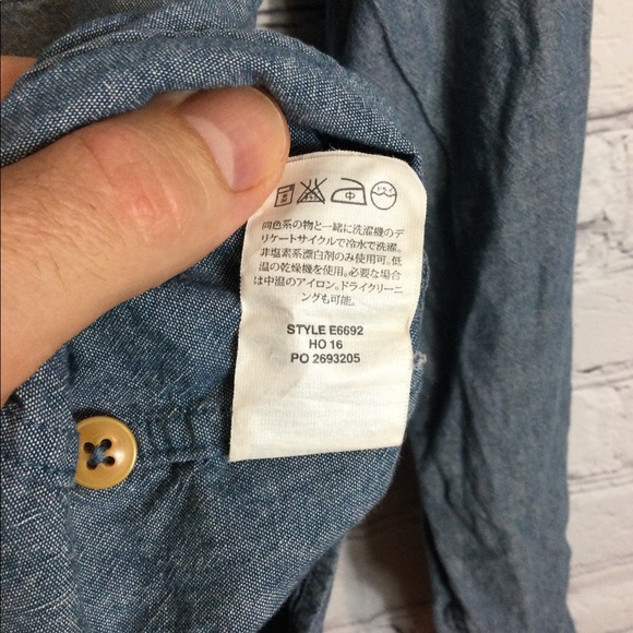 J CREW MENS DENIM POCKET BUTTON DOWN SHIRT EUC SZ S - Picture 7 of 7